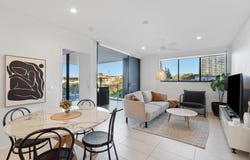 2025/123 Cavendish Rd, Coorparoo, Qld 4151