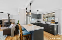 5   Palm Place, Surfside, NSW 2536