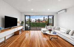 3/61 Derham Street, Port Melbourne, Vic 3207