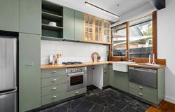 2/12 Irymple Avenue, St Kilda, Vic 3182