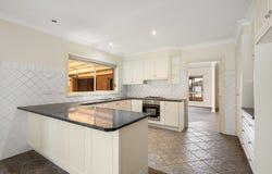 14 Wellwood Avenue, Norlane, Vic 3214