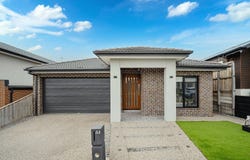 44 Potter Circuit, Mickleham, Vic 3064