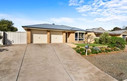 8 Arcadia Drive, Smithfield, SA 5114