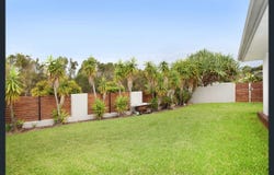 12 Lark Circuit, Mountain Creek, Qld 4557