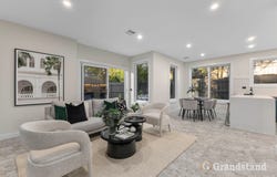 2/10 Meadow Lane, Ferntree Gully, Vic 3156