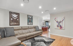 25 Dunna Place, Glenmore Park, NSW 2745