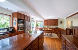 61 Sugars Road, Bellbowrie, Qld 4070