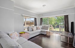 21 Bromley Street, Thomson, Vic 3219