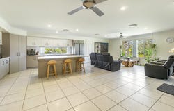 27 Silky Oak Close, Lawrence, NSW 2460