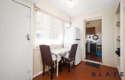 8 Seaman Avenue, Fairfield East, NSW 2165
