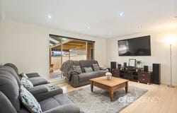 80 Horsley Drive, Horsley, NSW 2530