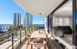 702/33 Surf Parade, Broadbeach, Qld 4218