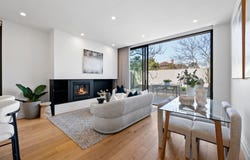 22 Gladstone Street, Windsor, Vic 3181
