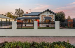 12 Jetty Road, Largs Bay, SA 5016