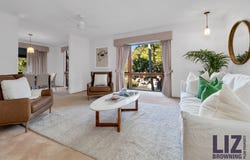 4 Lex Street, Chapel Hill, Qld 4069