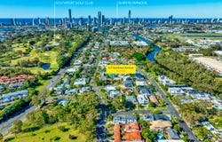 1/7 Sandown Avenue, Bundall, Qld 4217