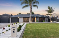 42 Emmerson Drive, Morphett Vale, SA 5162