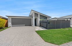 25 Burnet Circuit, Baringa, Qld 4551