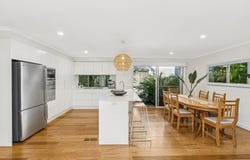 2 Mary Elizabeth Crescent, North Avoca, NSW 2260