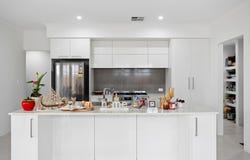 15 Iwasaki Crest, Ellenbrook, WA 6069