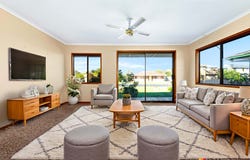 8 Belbowrie Parade, Maloneys Beach, NSW 2536
