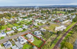 13 Railway Street, Taree, NSW 2430