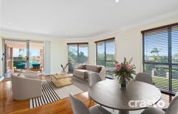 37 Gippsland Drive, Helensvale, Qld 4212