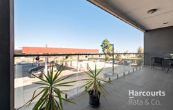 18/210 O'Herns Road, Epping, Vic 3076