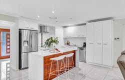 47 Cribb Road, Carindale, Qld 4152