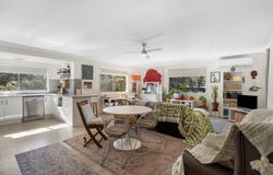 21 Stradbroke Drive, Russell Island, Qld 4184