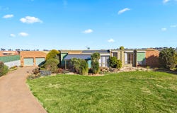 325 Duncans Road, Werribee South, Vic 3030