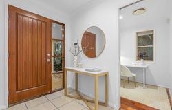 3 Melaleuca Crescent, Seventeen Mile Rocks, Qld 4073