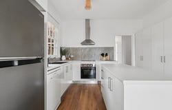 342 Russell Street, West Bathurst, NSW 2795