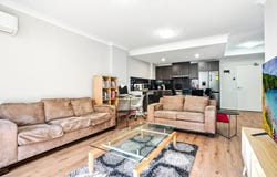 8/8B Myrtle St, Prospect, NSW 2148