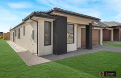 74 COURTENAY PROMENADE, Fraser Rise, Vic 3336