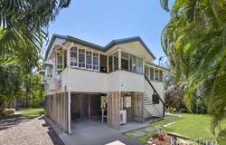 37 Roberts Street, Hermit Park, Qld 4812