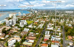 2/223 Turpin Road, Labrador, Qld 4215