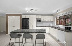 34 Ebony Crescent, Redland Bay, Qld 4165