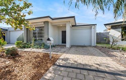6 Student Loop, Coolbellup, WA 6163