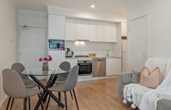 2409/35 Tondara Lane, West End, Qld 4101