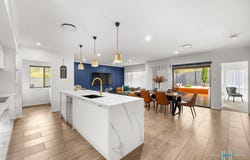 2 Conte Circuit, Augustine Heights, Qld 4300