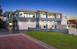 7 Russell Close, Green Valley, NSW 2168