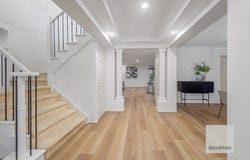 10 Market Terrace, Taylors Hill, Vic 3037