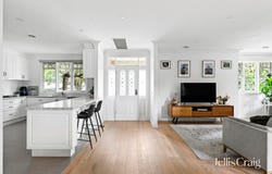 38 Gilbert Road, Ivanhoe, Vic 3079