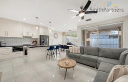 6 Bolton Road, Para Hills, SA 5096