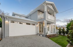 31 Wharf Street, Shorncliffe, Qld 4017