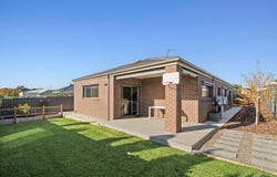 8 Rowlock Place, Curlewis, Vic 3222