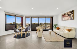 201/4 Highlander Drive, Craigieburn, Vic 3064