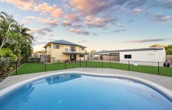 15 Jamaica Crescent, Bushland Beach, Qld 4818