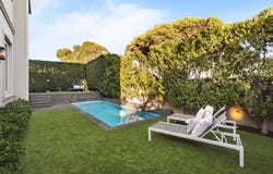 10 Laburnum Court, Brighton, Vic 3186